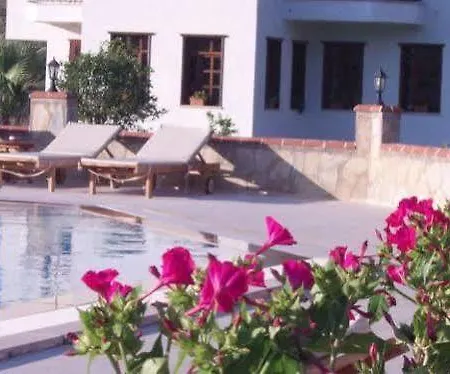 Mercan Bed & Breakfast 2*