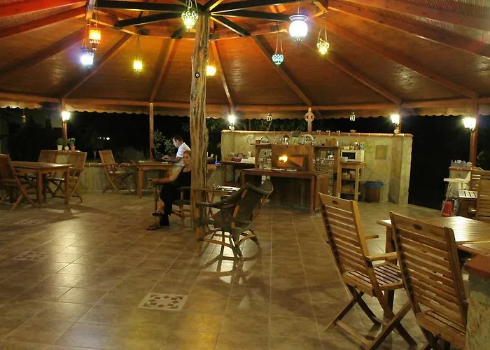 فندق مبيت وإفطار Mercan 2*